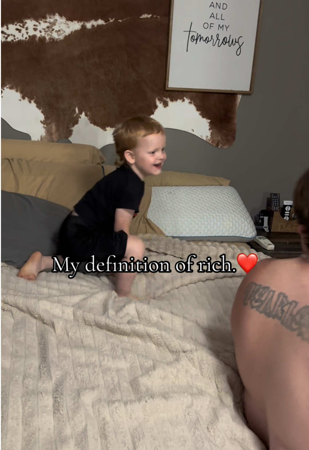 He was singing it before I came in to record him 🤣 he saw my phone and started being silly #fyp #foryoupage #momtok #engagement #support #sahm #stayathomemom #pregnant #viral #momlife #family #toddler #toddlermom #Love #rich #husband 