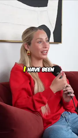 Alix goes to therapy to become the best version of herself 😁 #alixearle #braxtonberrios #hotmess #podcast #therapy #selflove #journey #fyp #fypシ #girls #Relationship #relationships