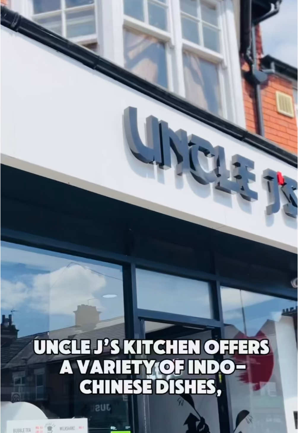 Craving something spicy, crispy, and 100% halal? Uncle J’s Monos got you covered! One bite and you’re hooked. #HalalEats #UncleJsMonos #StreetFoodVibes #CrispyGoodness #FoodieFinds #HalalFoodie #MonosMadness #TikTokEats #InstaFoodie #SpiceItUp #halalfoodlondon  #halalfoodleicester 