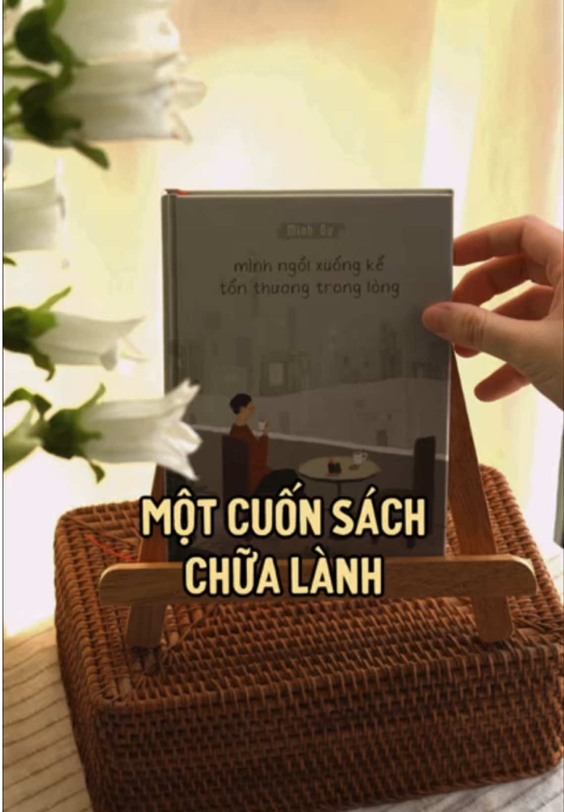 “Mạnh mẽ lên đi, đừng có yếu đuối nữa”… #carobooks #phattrienbanthan #selfhelp #tamlyhoc 