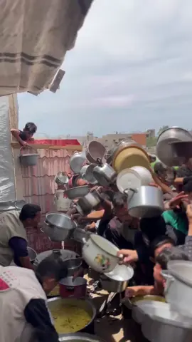 من شمال قطاع غزه ومن قلب مدينه بيت لاهيا  بنشكر تكيه مطبخ حساء غزه  والداعمين والمتبرعين ومستمرين في إطعام أهلنا الصامدين  #الامارات_السعوديه_الكويت_البحرين_عمان  #مطبخ_حساء_غزه_الجنوبي  #حرب_غزه_الآن  #fypシ 