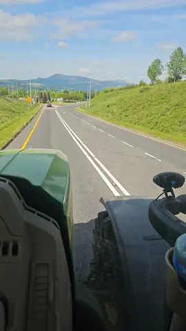 #johndeere #bluecollar #farmtok #doingsuperstuff #seancollins970 #tractors #farming @Tucker 