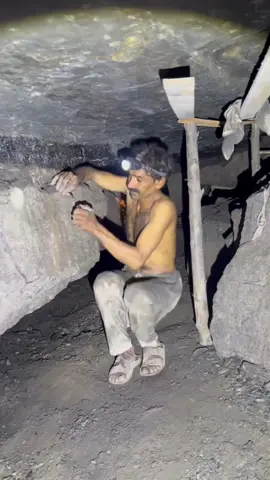Underground mine Booom 💥💥 #mining #blackdiamond #junglemining #goldmining #undergroundgold #america #UK 