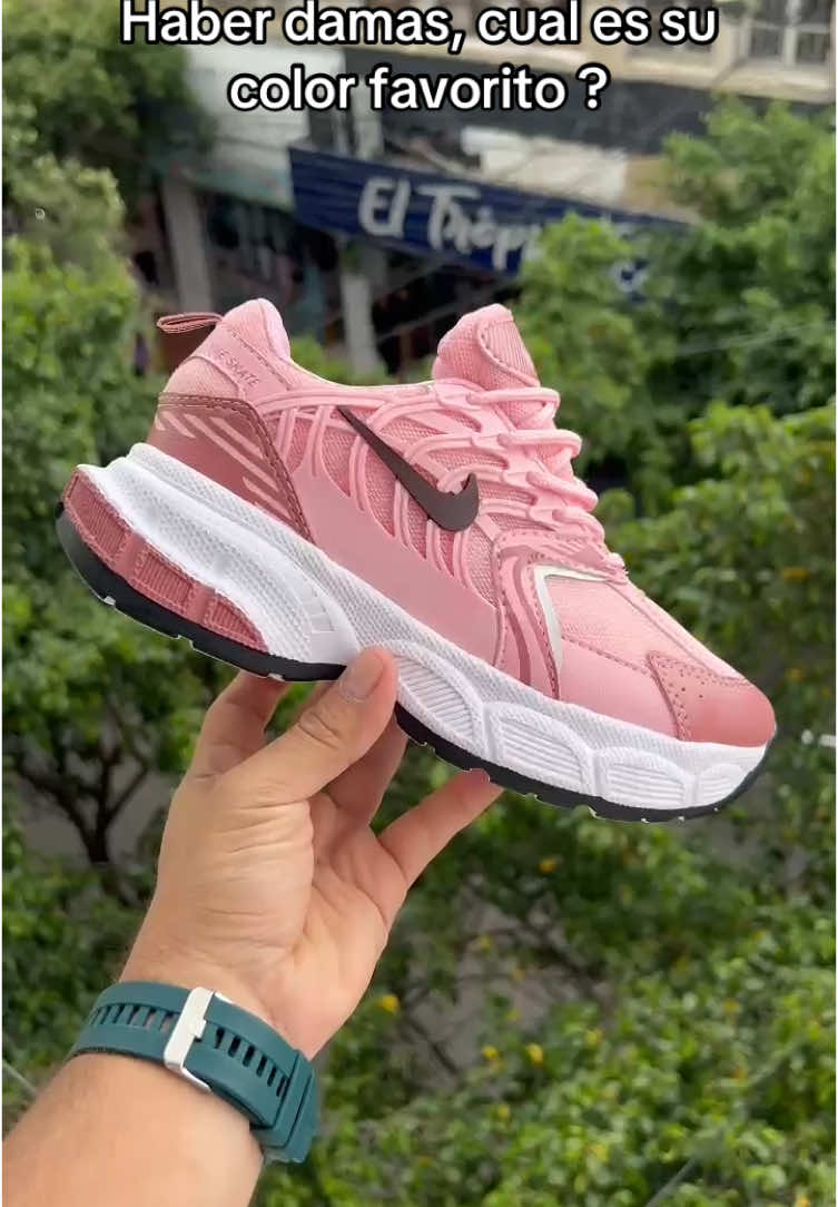 Surtiendo Stock exclusivo para Damas 🙋🏻‍♀️ 🔥. #zapatosdeportivos #comodidad #estilo #modamujer #nikestyle #nikelovers #cartagena #medellín 