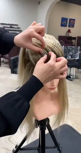 #onthisday #hairstylist #onthisday #hairextension #hairextensionspecialist #makeuptutorial #makeup 