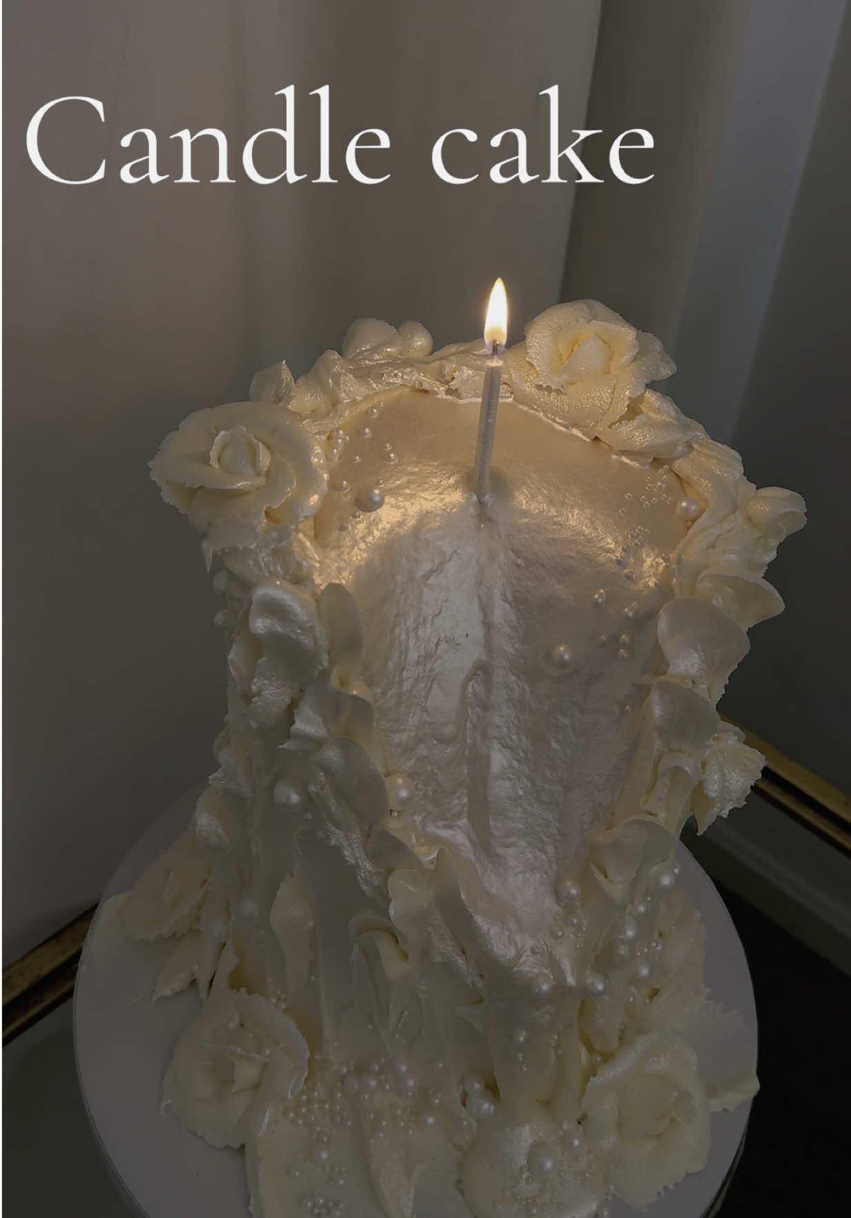 I freaking love the candle cakes. Every one is unique #candlecake #cakedecorating #cakesoftiktok #bakersoftiktok #cake #cakes #washingtondc #dmv #cakedecoratingvideos 