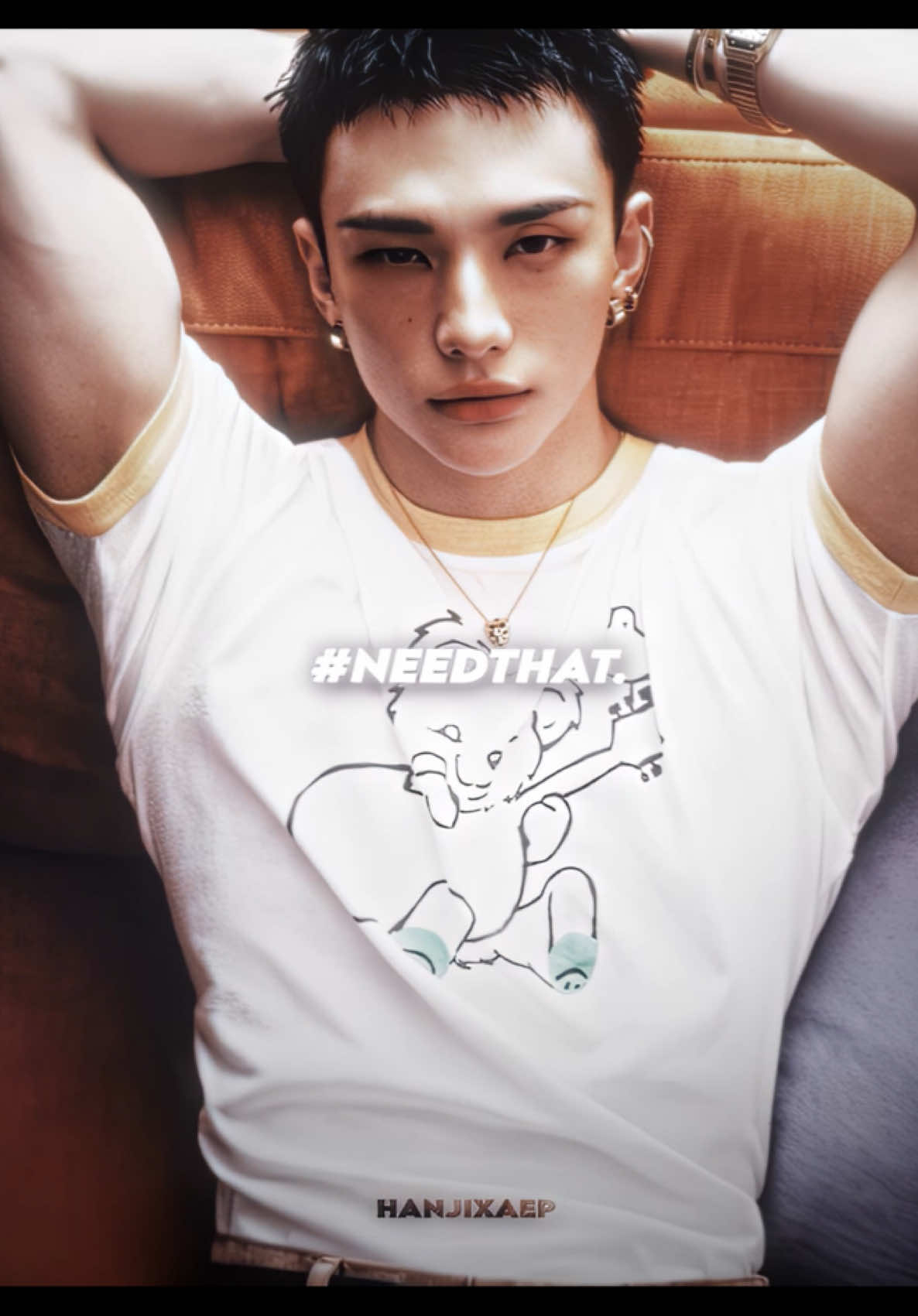 He wants me so bad. • • [ #alterunit #𝙫𝟯𝙣𝙪𝙨𝙜𝙧𝙥 #lurkgrpp #heydaygrp #hyunjin #hyunjinedit #hwanghyunjin #hwanghyunjinedit #skz #straykids #straykidsedit #skzedit #fyp #kpop #trending #viral ]