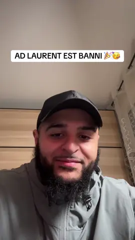 AD LAURENT EST BANNI 🤣🎉🥳