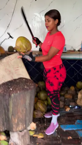 Si Me Lo Bebo Por Ti Lo Paga Por Mi Coco #LaChicaDelCoco 