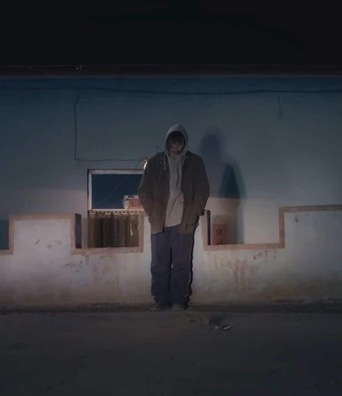 An Elephant Sitting Still (2018) #大象席地而坐 #anelephantsittingstill #HuBo #FanChao #chinesemovie #chinesedrama #archive #asiancinema #documentary #mandarin #cocteautwins #viral #xyzabc #foryoupage #fyp #loneliness #depression #letterboxd #filmtok #zyxbca 