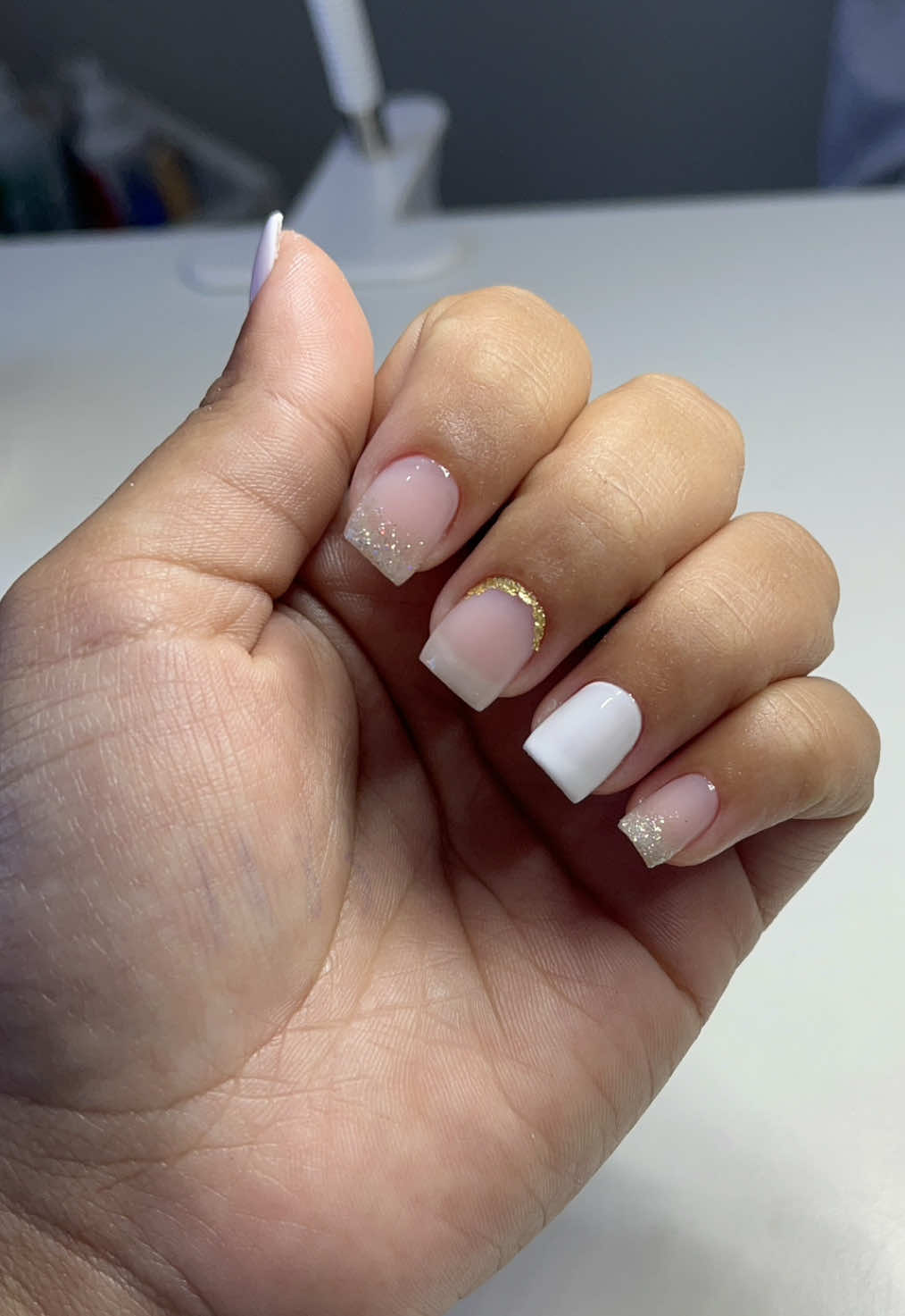 Crédito para a minha manicure que arrasa muito 💅🏻                                                                  #unhas #unhasdecoradas #unhasnaturais #esmalte #esmaltacao #nails #nailsartvideos #fyp #foryour #viralvideos 