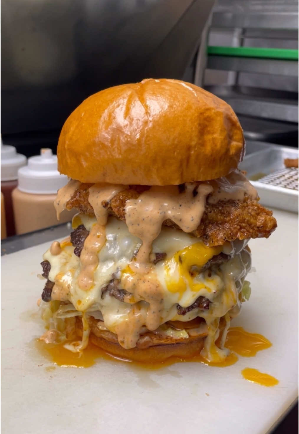 Just being real 😳 #grubspot #burger #cheese #chicken 