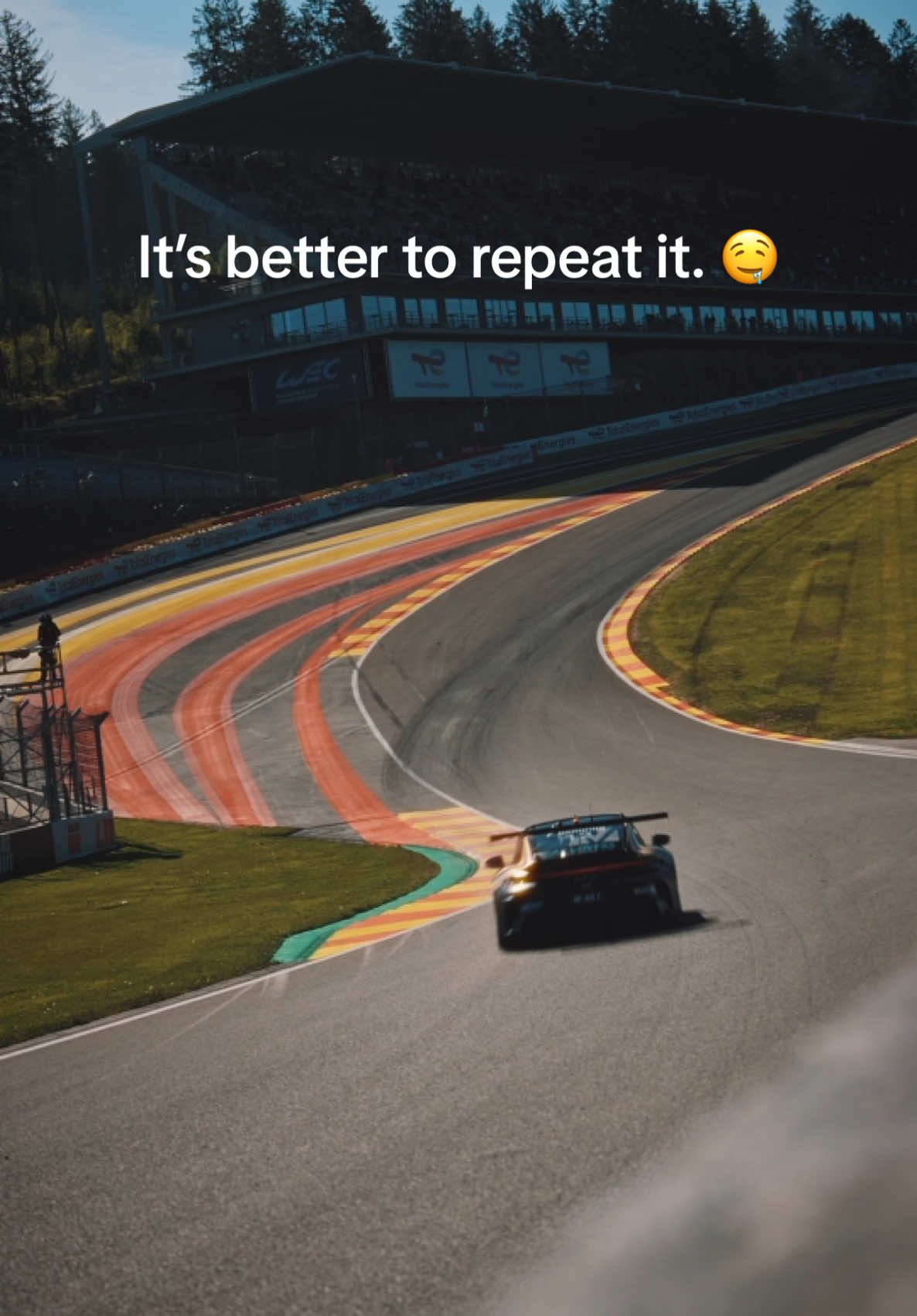 It’s better in repeat! 😍  #porsche #porschemotorsport #PorscheSupercup #EauRouge #Racing 