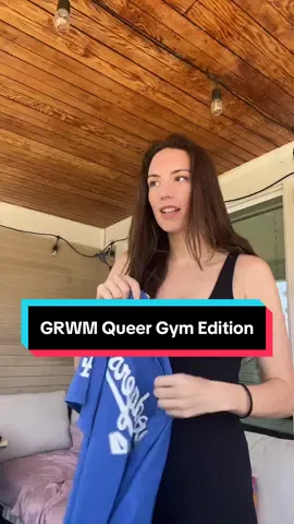 List your tips and tricks below #wlw #wlwtok #femmesoftiktok #lgbt #queertiktok 