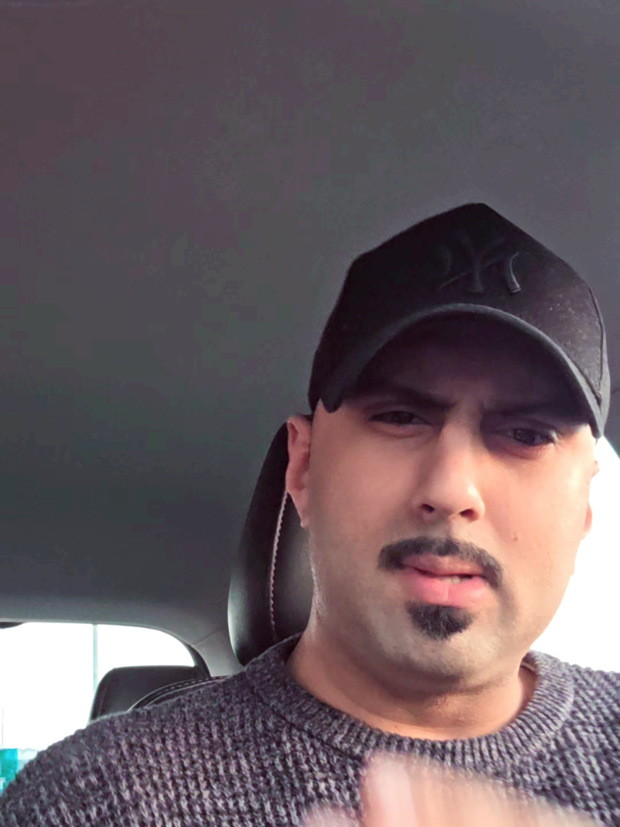 I STAND WITH THEM . VERY EMOTIONAL TALK.. MUST LISTEN #TEAMMOAZ #foryoupage❤️❤️ #fyp #viralvideos #trendingvideos #rj #actors #writer #comedyvideo #pakistan #europe #unitedkingdom #unitedstates #australia #canada_life🇨🇦 #saudiarabia🇸🇦 #dubai #turkey #arab #africa #india 