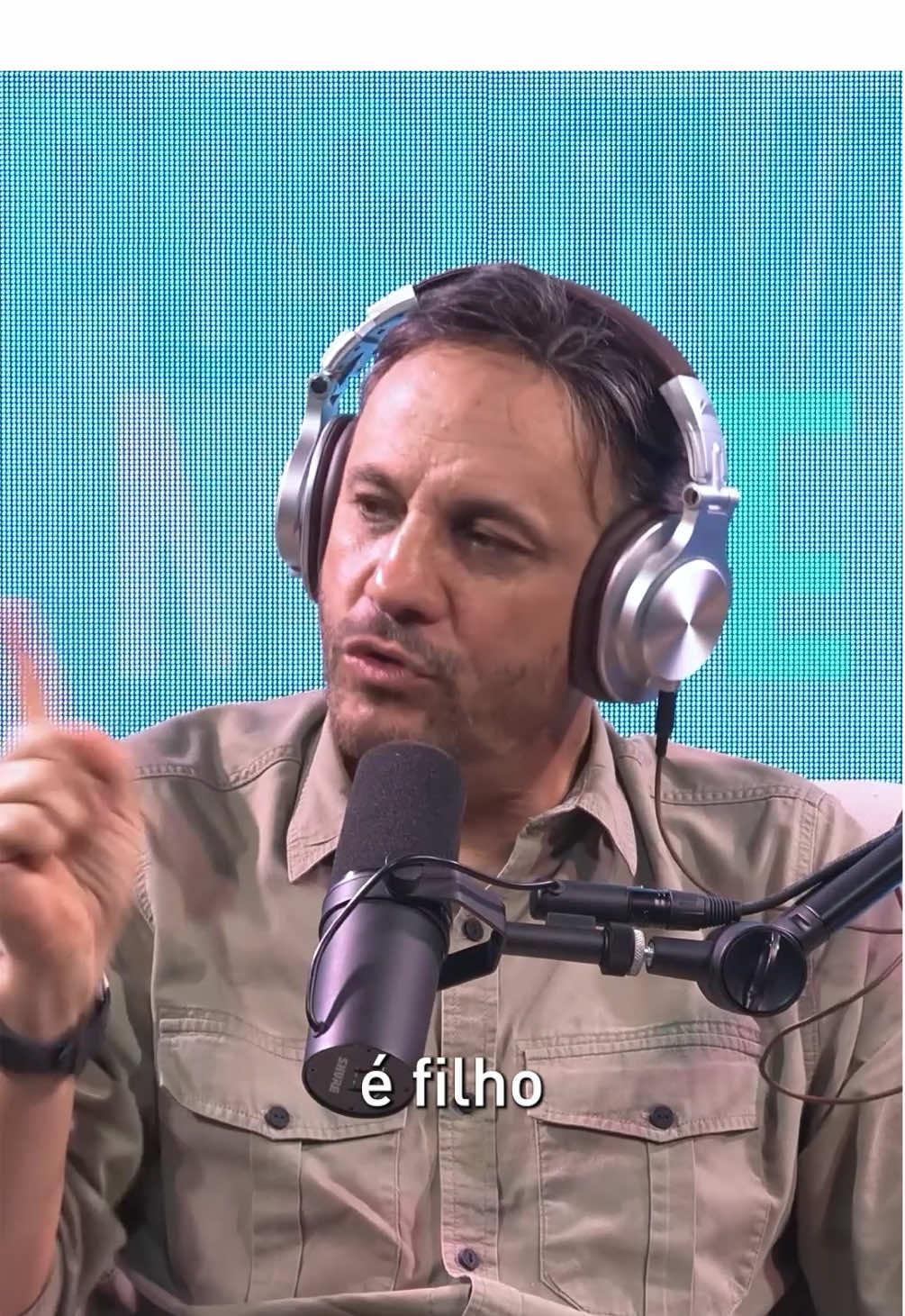 No novo episódio do Positivamente Podcast, abordamos uma reflexão profunda: será que, ao mentir, estamos nos afastando de Deus e nos alinhando com o pai da mentira? A Bíblia nos alerta sobre as consequências espirituais da mentira e como ela pode influenciar nossa identidade e paternidade espiritual. Assista ao episódio completo e entenda a importância de viver na verdade e na luz de Cristo.