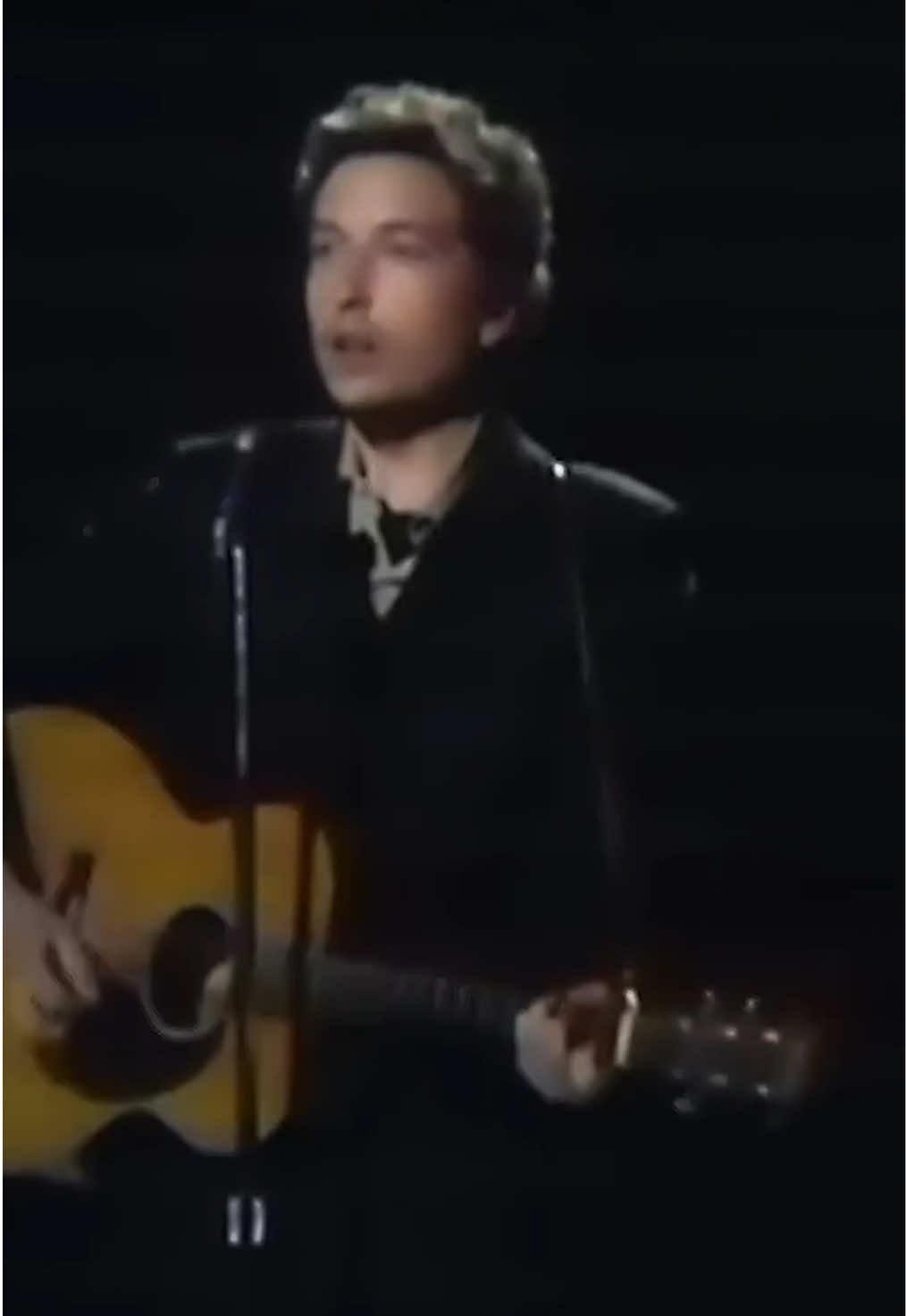 Bob Dylan performing “I Threw It All Away,” live on the Johnny Cash TV Show. #bobdylan #johnnycash 
