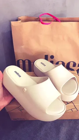 Apaixonada na minha Melissa free plataform 🥹😍🥰💗 #melissa #melissafreeplatform #foryoupage 