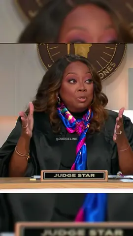 What Is Going On In The Court 🤯