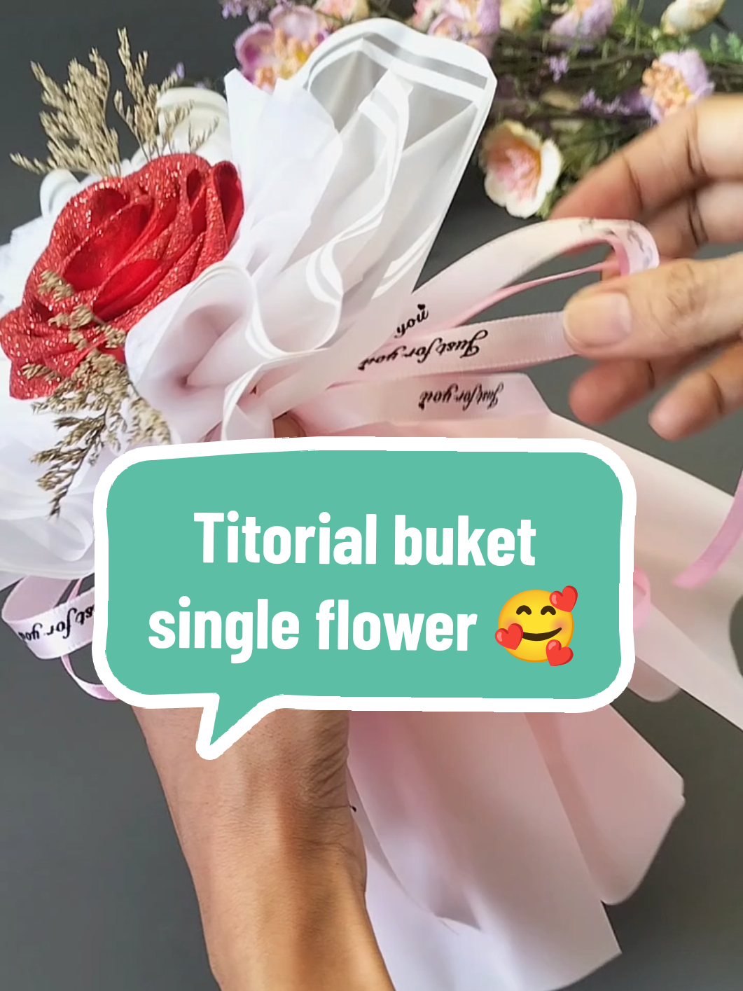 Simak tutorial membuat buket Single Flower dari bunga pita satin ini dan selamat mencobaa 🥰🥰🥰 #fyppppppppppppppppppppppp  #tutorial #buket #buketgembulrejotangan #DIY #fyp #4u