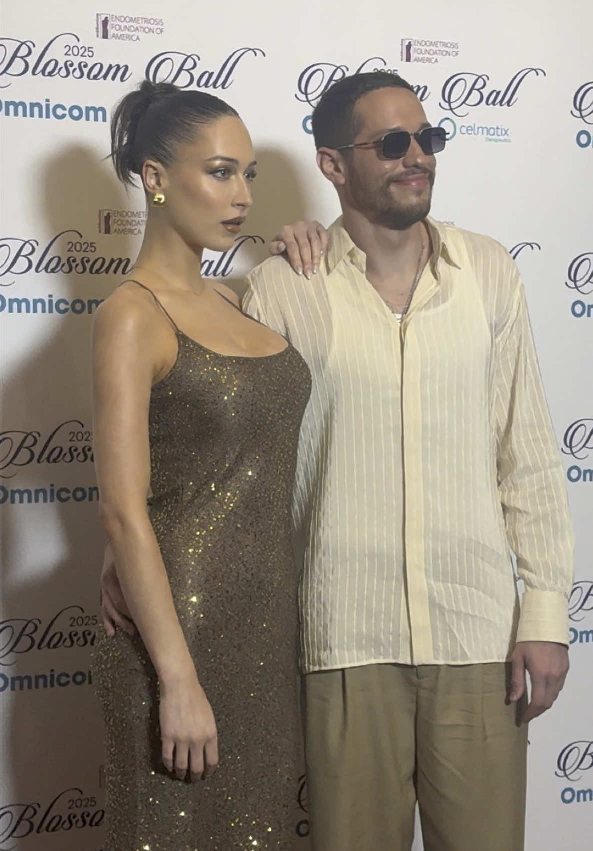 #petedavidson & @elsie light up the  red carpet at the @Endometriosis Found of America #blossomball2025 this evening. #celebrity #model #couple #fashion #redcarpet #nyc