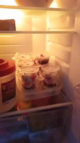 rutinitas di pagi hari titip salad buah.harga ekonomis rasa di jamin endul.#masyaallahtabarakkallah #dailyvlog 