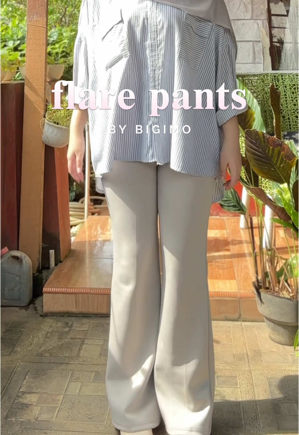 Kalau ada celana yang bisa bikin kaki auto jenjang, ini dia jawabannya! #celanacutbray #flarepants #bigimo 
