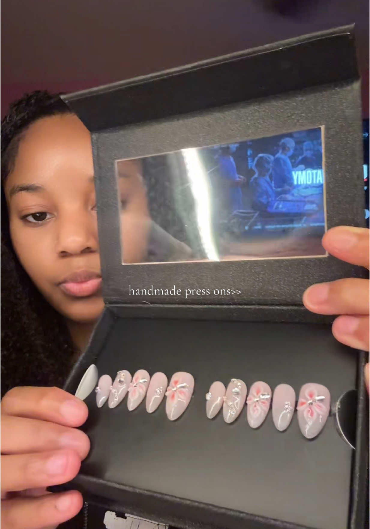 these handmade press on nails are to die for click the orange cart down below | ##fyp##pressonnails##summernailinspo