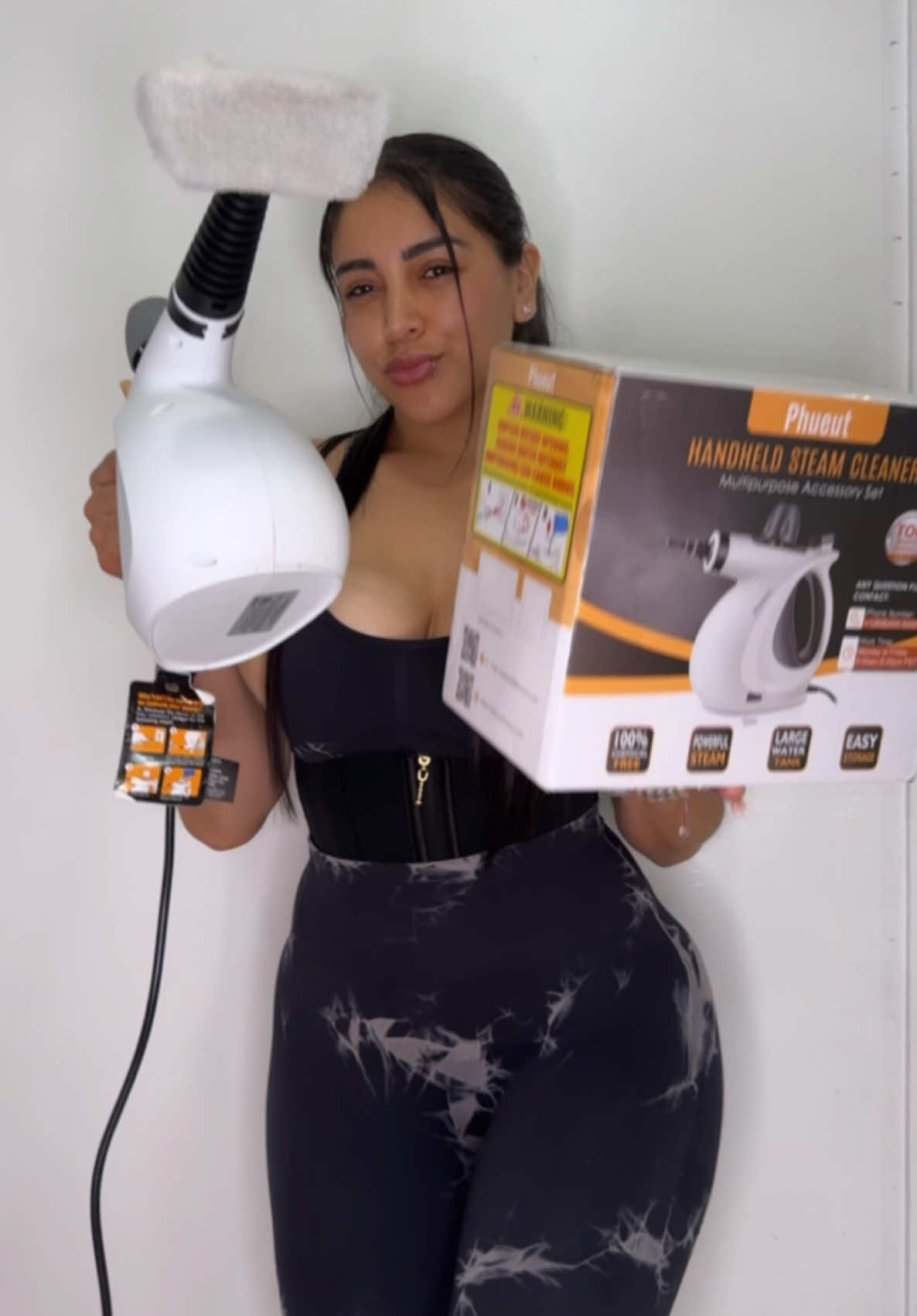 Es increíble 😱  #parati #steamcleaner #steamcleaning #steamer #tiktokshop #couchcleaning #fyp #deepcleaning #handheldsteamcleaner #CleanTok #viralvideo 