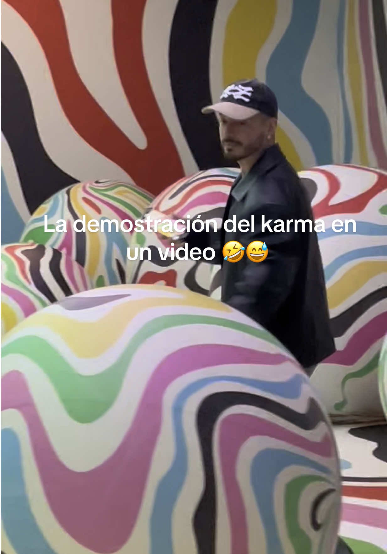 #humor #OOTD @J Balvin 