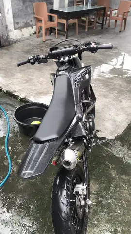 Kotor dikit langsung mandi😁👊🏻#crf #crfmodifikasi #crf150l #crf150supermoto #crf150l #modif #4u #fy #fyppppppppppppppppppppppp 