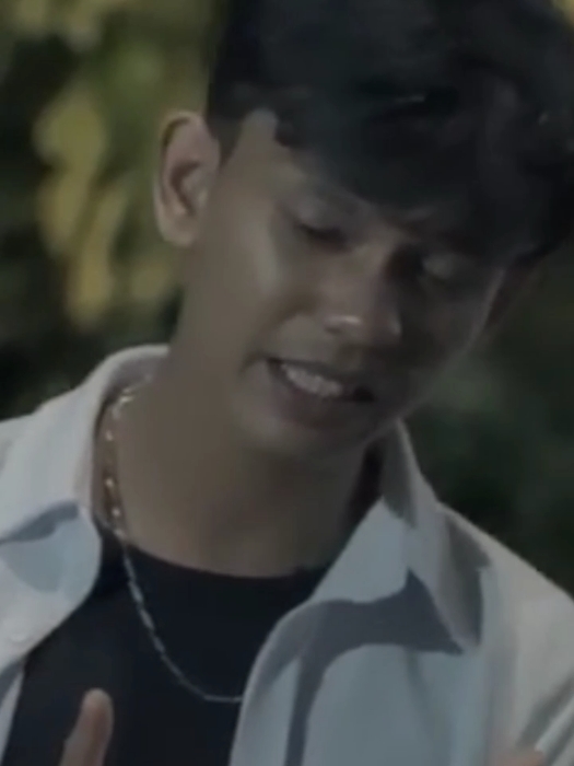 Terdiam Sepi - Mubai #mvmmusic #mubai #wanmuzic #coverlagu 