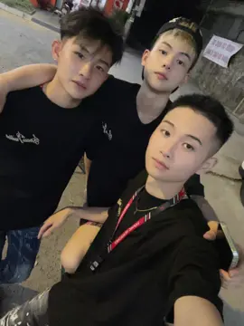 Bước đi xa nơi này @👑HOANG DUNG👑 @Shop 2 ae 🛍️ 