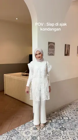 Outfit kondangan pake runa vest ,cantik sekali🥰#outer #vest #outerkondangan #outerbrukat #outercantik #outerkekinian #outerwisuda #outfitkondangan #fyppppppppppppppppppppppp 