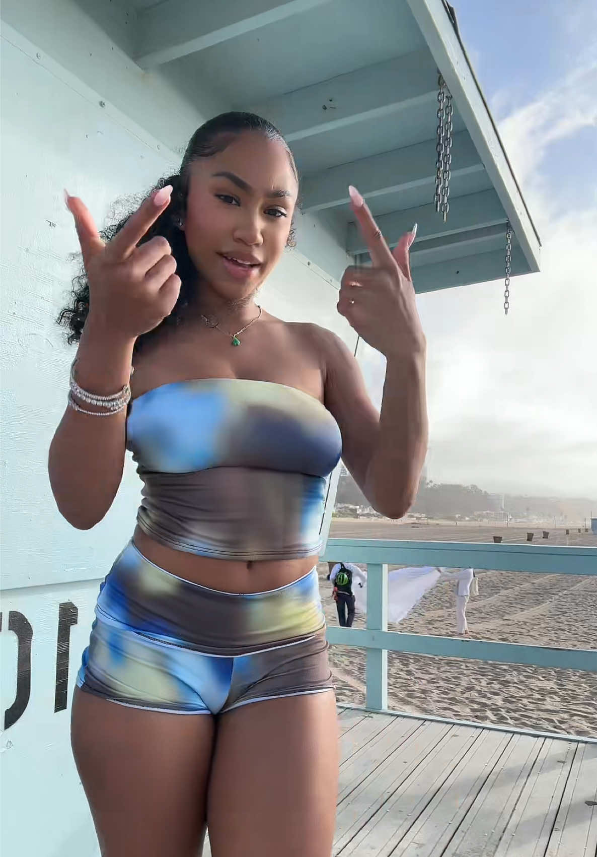 💃💃🌺 