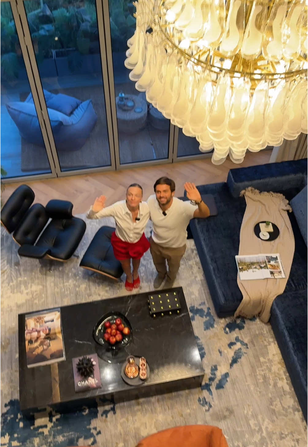Dream home, option 2. A townhouse on Bluewaters, Dubai. 2 floors, 620 sqm, 4 bedrooms. Price? Same old story—used to be $4,200,000, now, five years later, it’s $11,500,000. Looks like buying from the developer is slightly more profitable. But hey, you gotta live somewhere now. 😂 What do you think?
