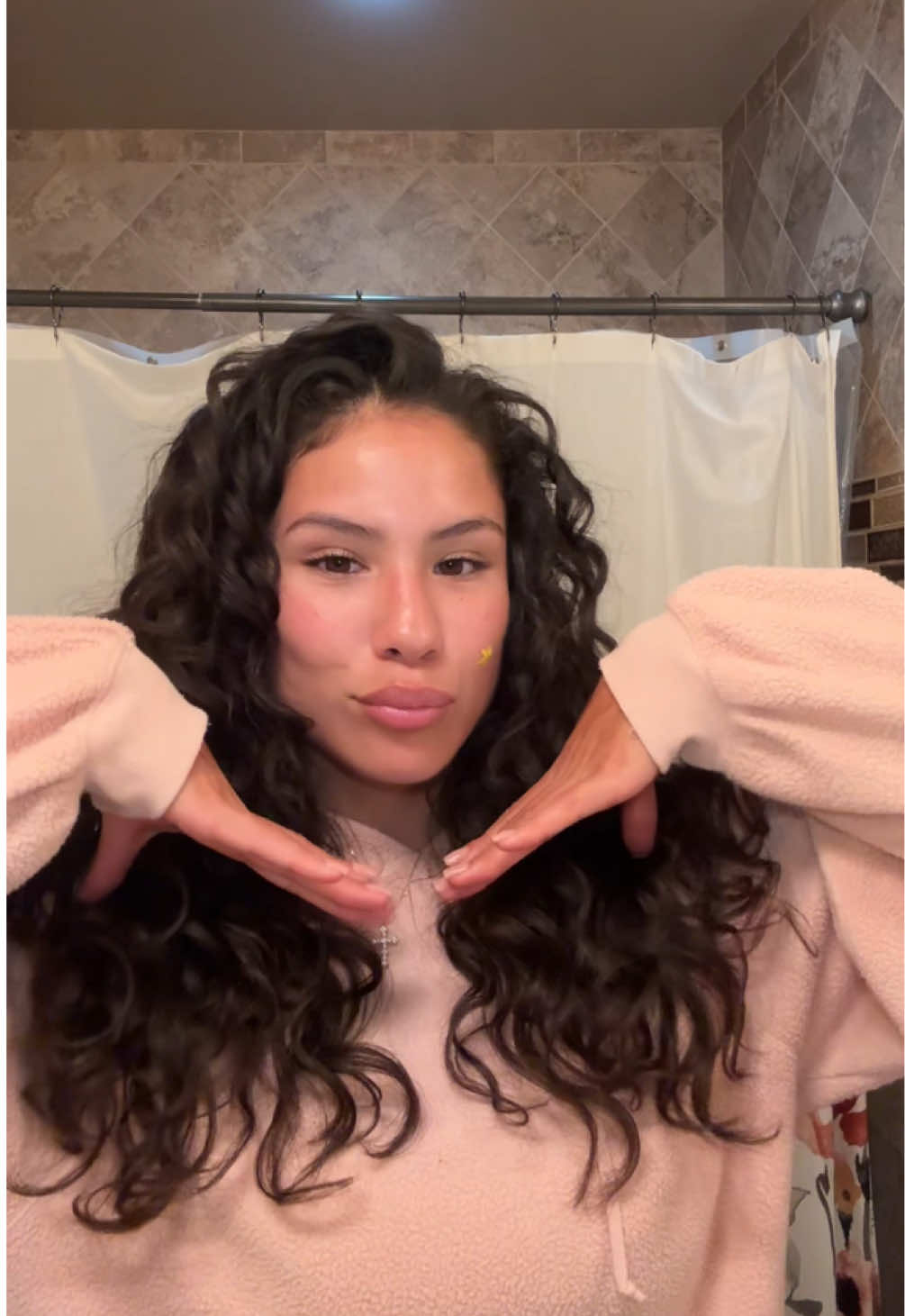 every curly girl should know… @THE OUAI @Camille Rose @Rizos Curls  #curlyhair #curlyhairroutine #curlyhairtutorial #curlygirl 
