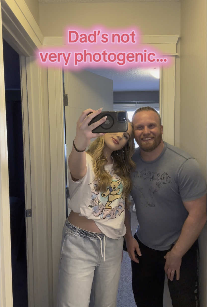 Dad’s not photogenic! #dadlife #daughter #selfie #photo #funny 