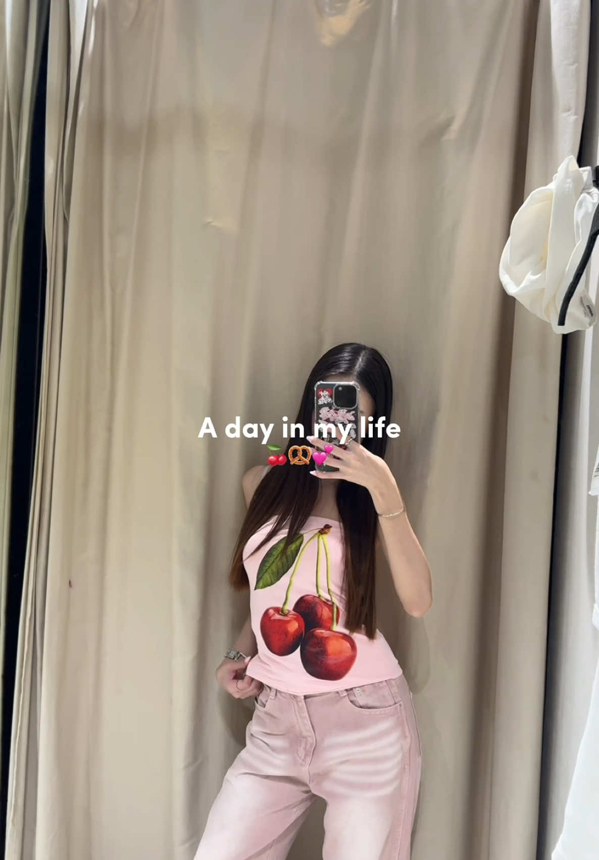 A day in my life happy fridayyy 🍒🍦❤️ วันนี้ทำอะไรบ้างมาดูกัน👀 #สครับผิวโดฟ #โดฟสครับไอติม #Vlog #SelfCare #VlogwithMildcho #DoveScrub #tiktokป้ายยา #ของดีบอกต่อ #รีวิวบิวตี้ 