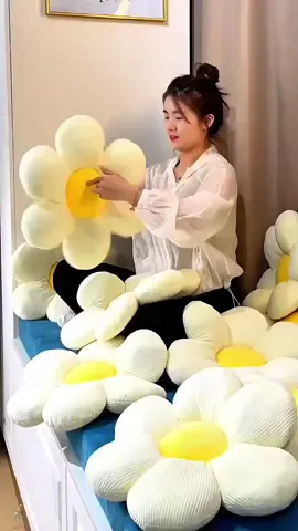 Cantik banget 🥰 #bantalbunga #bantalduduk #bantalsofa #bantalunik #bantalcantik #bantalaesthetic 