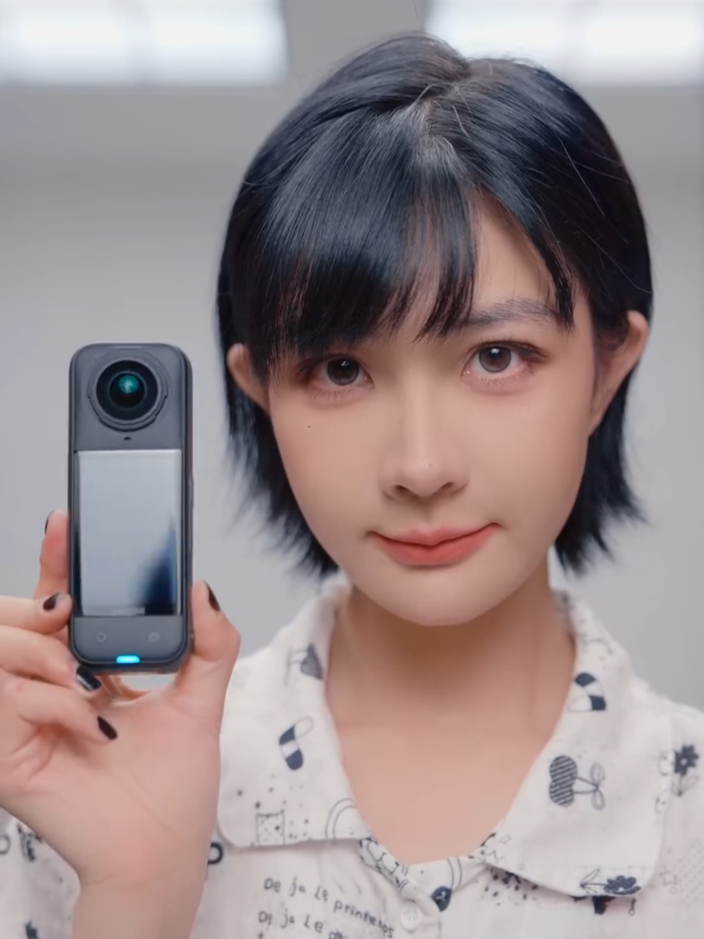 📷ถ่าย Insta360 X5 ปังด้วยเทคนิคนี้!😲 🤳อุปกรณ์ที่ใช้ : Insta360 X5 + All-Purpose Tripod + Extended Edition Selfie Stick 🔥เพราะทุกองศา คือเรื่องราวของคุณ! Credit : https://www.instagram.com/reel/DJl1-y4hVPw/?igsh=MWVxa3MwY3FkOXo5Nw%3D%3D #Insta360X5 #TravelTips
