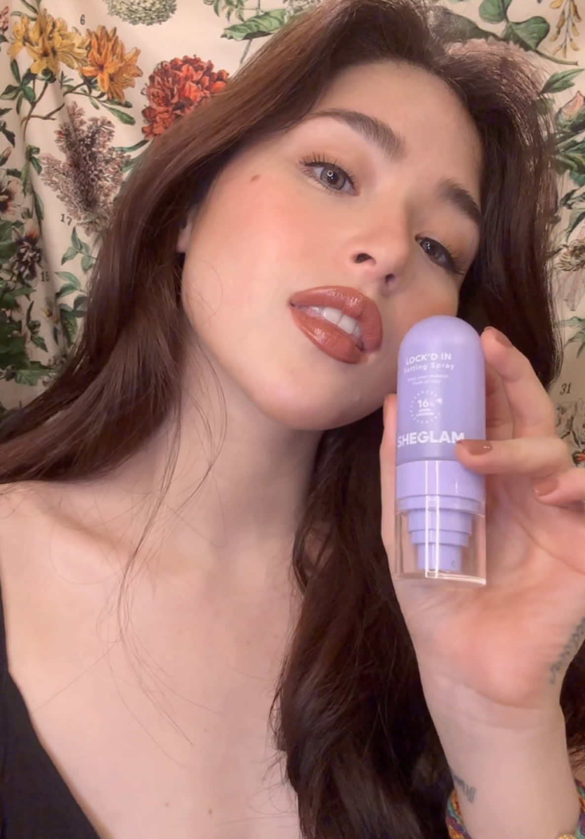 Di talaga ako nahulas! Thanks to @sheglam.philippines 🥰 #SHEGLAM #SHEGLAMph #SHEGLAMsettingspray