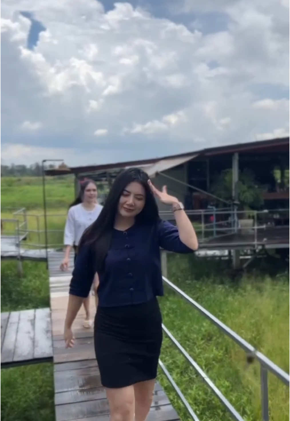 ใส่แต่ชุดทำงาน🥹 #สาวอบต #สาวอีสาน @ปลาเข็งน้อย😝 @หม่อนน้อย🍃 @แพรรี่ รีวิว #fyp #โส 