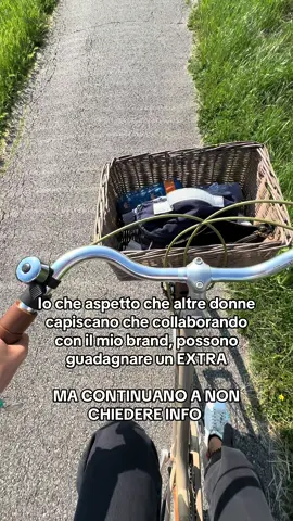 Collaborando con il mio brand puoi guadagnare un extra tra 200/400€, scrivimi info  #lavoroonline #guadagnoextra #lavorodacasa #lavorareonline #lavorosuisocial #guadagnareonline 