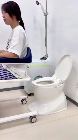 BUYHAO MEDICAL hydraulic  patient transfer chair #medicalsupplycompany #patientcare #elderly #medicalmanufacturing #homecare #healthcare #patienttransport #nursing #patienttransferchair #disabled #wheelchair #bathroomchair