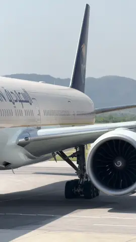 @عــز.🥇 @خالد بن عمر 🇸🇦 @c s 97🦌 @Farqan @عبدالله سعيد @Aviation Crazy 