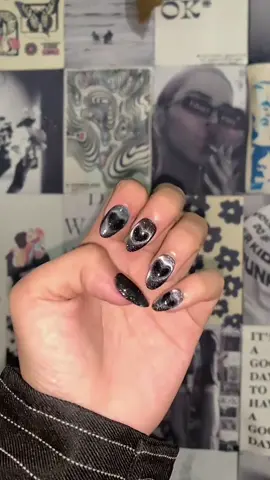 🖤🕷️👀💅🏻 #nails #cateyenails #foryou #black 