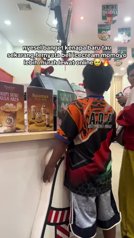 #fyp #momoyo #momoyoicecream #momoyojumbo #momoyoshakeicecream #momoyobanjarmasin #momoyoviral 