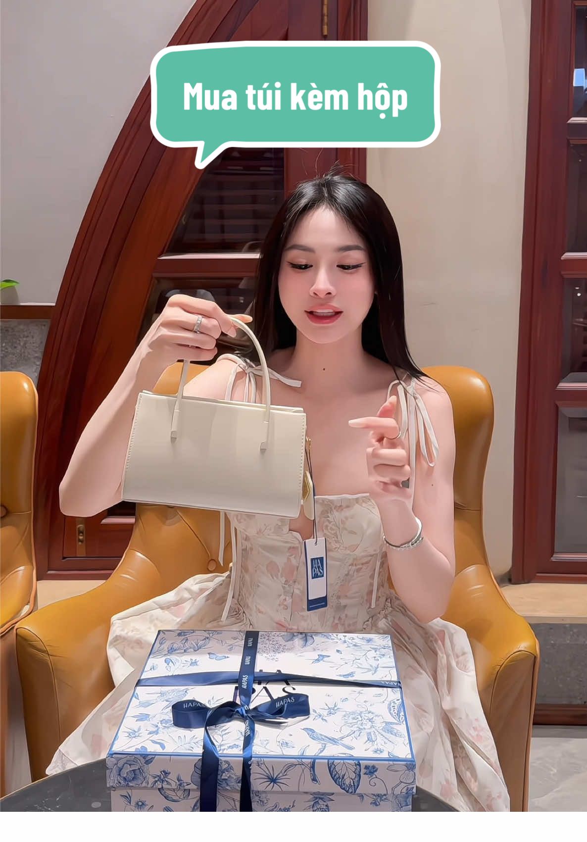 Mua túi kèm hộp.quà tặng 🎁 #hapas #tuixachnu #minmetbay #xuhuong2025 #xuhuongtiktok 