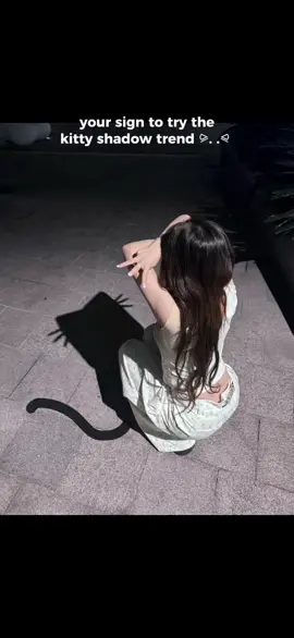 cutest trend  #poseideas #kitty #hellokitty #kittyshadow #fyp #poseinspo 